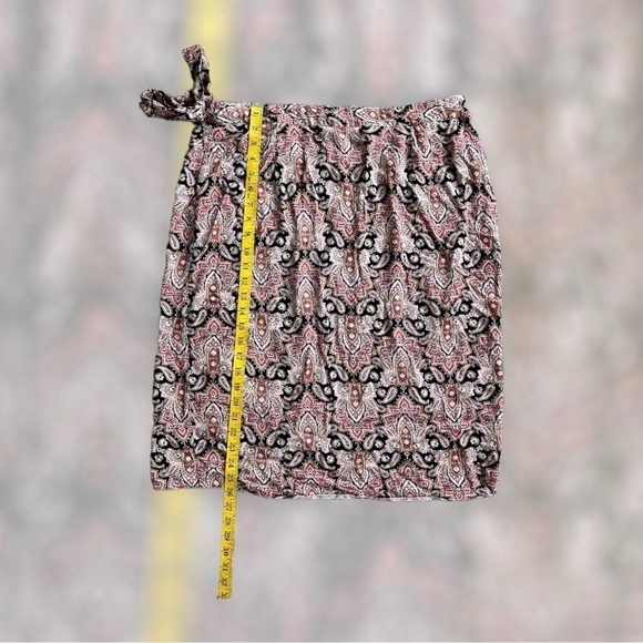 Maurice’s wrap around tie skirt size 16W - Picture 5 of 7